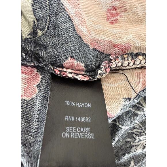 Torrid Plus Size 1X Dark Floral Print Casual Mini A Line Skirt Pull On - Picture 6 of 8